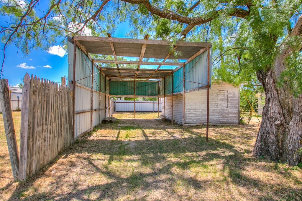 1309 5th Avenue Property Photo 31