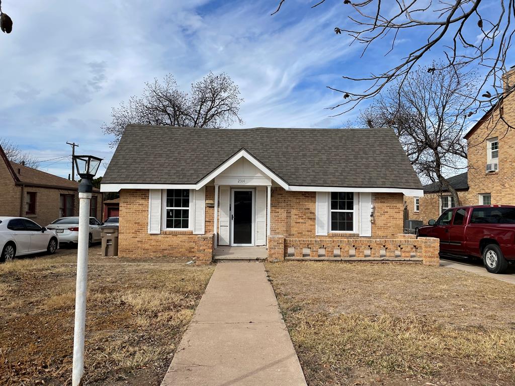2314 Waco St Property Photo 1