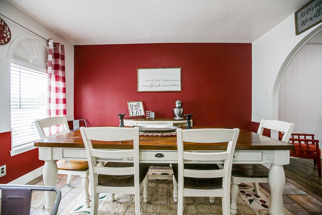 1723 Junius St Property Photo 10