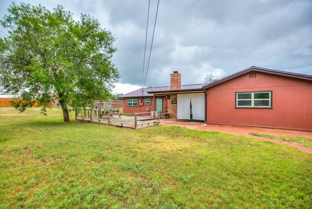 1723 Junius St Property Photo 24