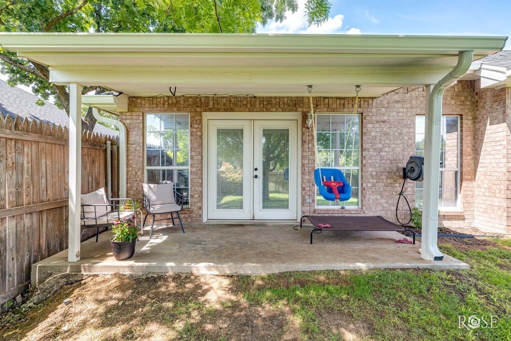 6027 Warwick Dr Property Photo 36