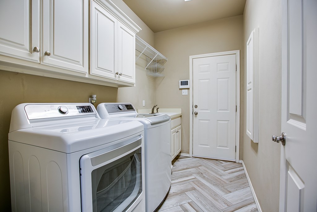 4809 N Bentwood Dr Property Photo 27
