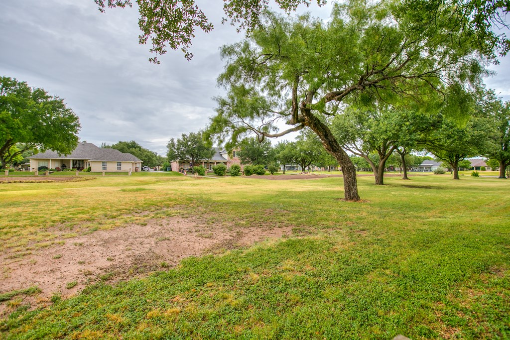 4809 N Bentwood Dr Property Photo 47