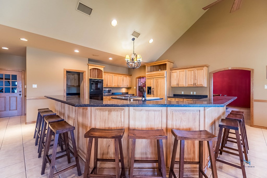 6873 Green Oaks Drive Property Photo 8