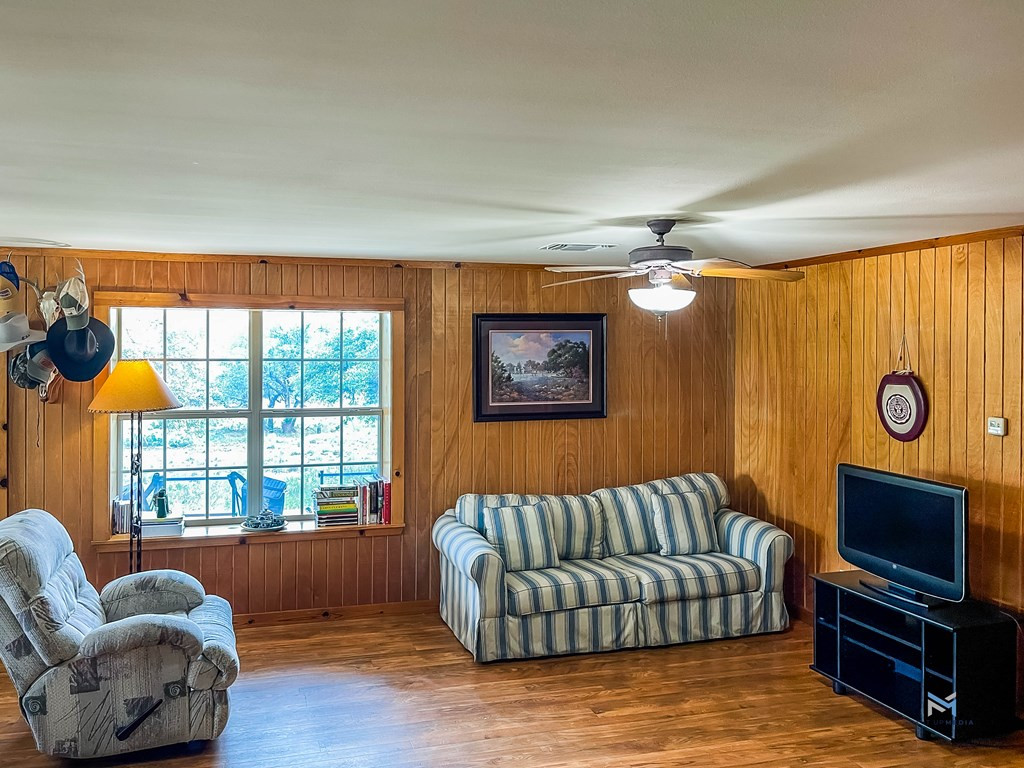6873 Green Oaks Drive Property Photo 34