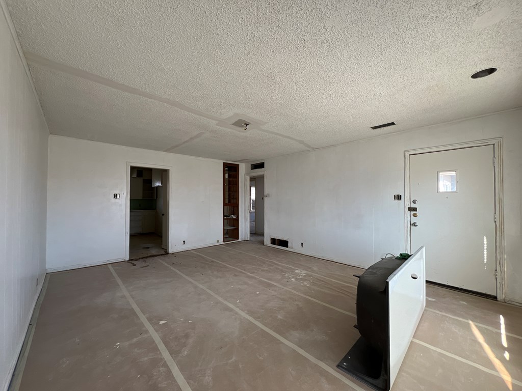 1906 Juanita Ave Property Photo 3