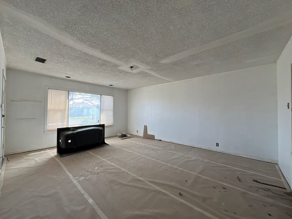 1906 Juanita Ave Property Photo 5