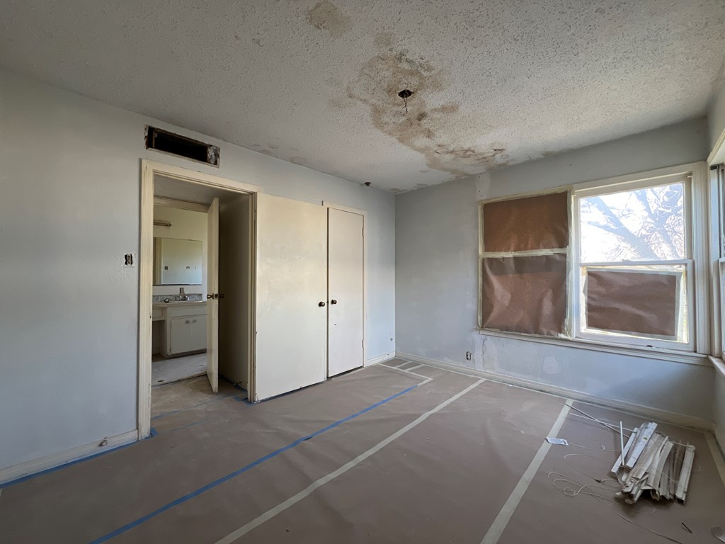 1906 Juanita Ave Property Photo 10