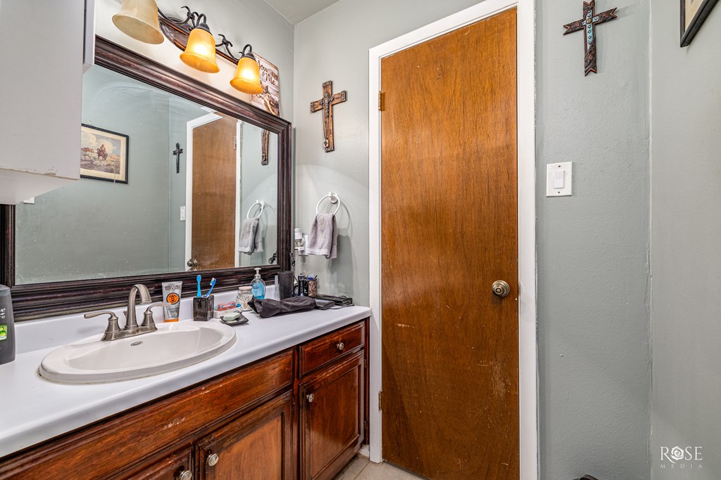 3849 Sunset Dr Property Photo 11