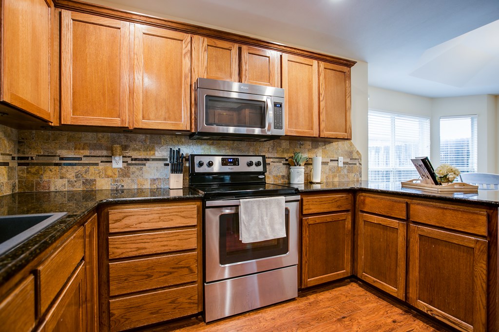 4974 Scarlet Oak Dr Property Photo 13