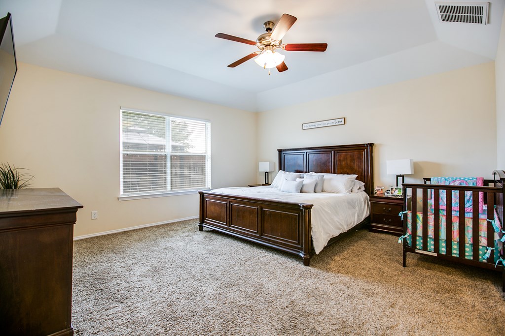 4974 Scarlet Oak Dr Property Photo 17