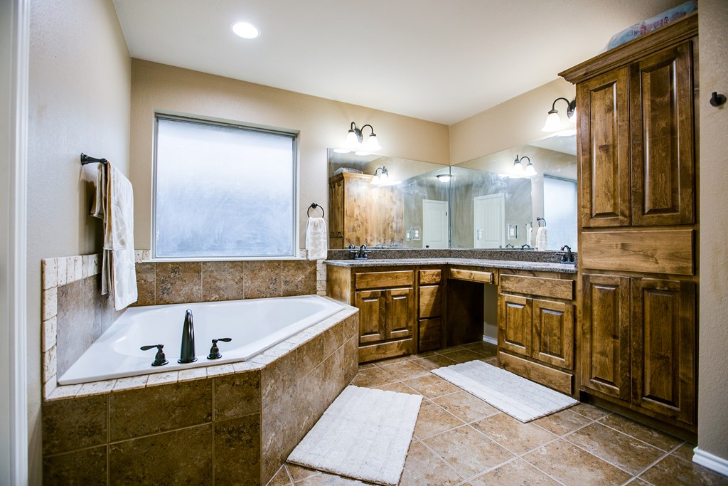3926 Blair Lane Property Photo 5