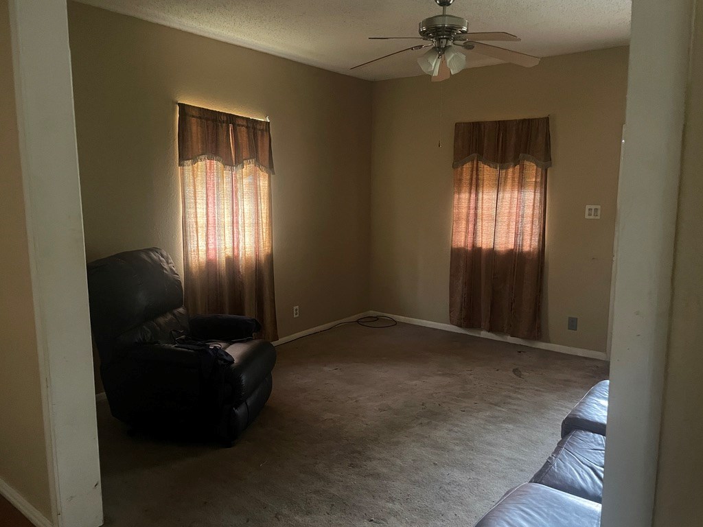 2602 Waco St Property Photo 2