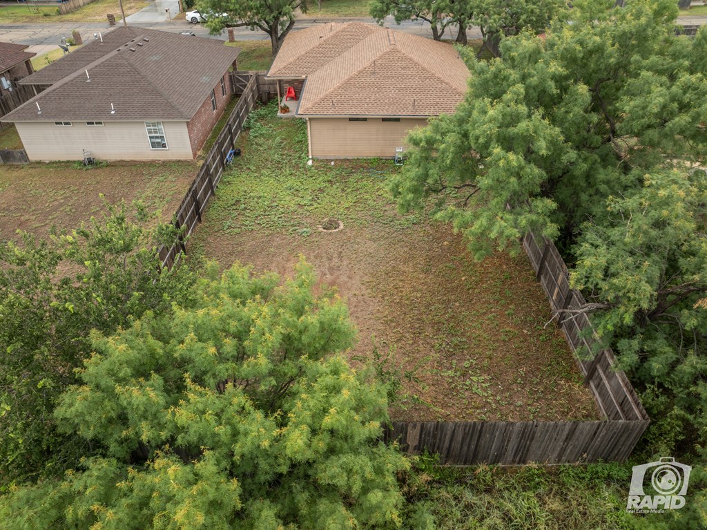 2916 Freeland Ave Property Photo 32