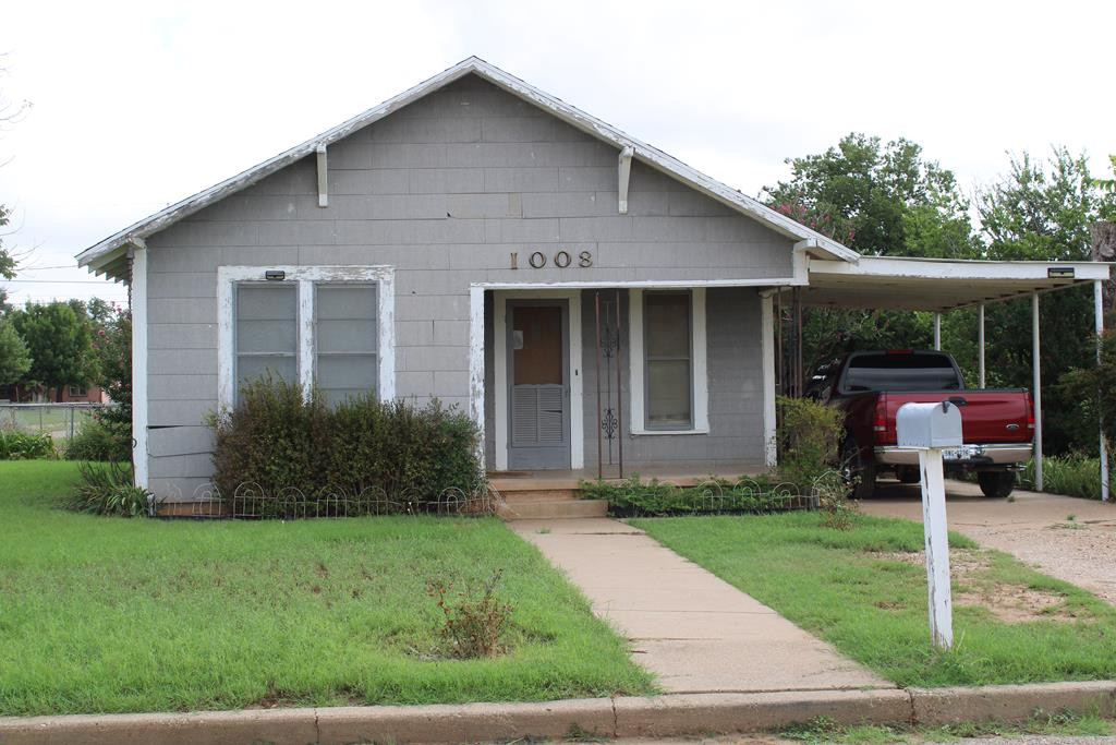 1008 10th Street Property Photo 1