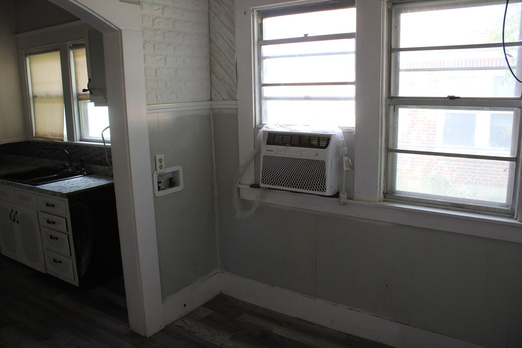 1002 Broadway Street Property Photo 21