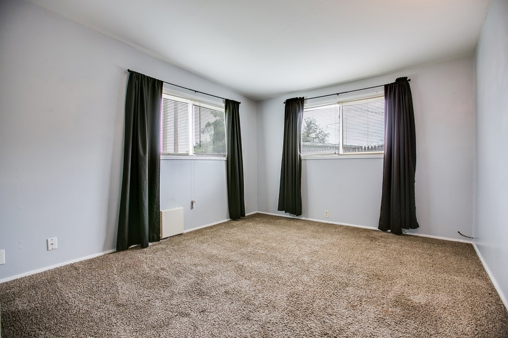 2310 Oxford Circle Property Photo 18