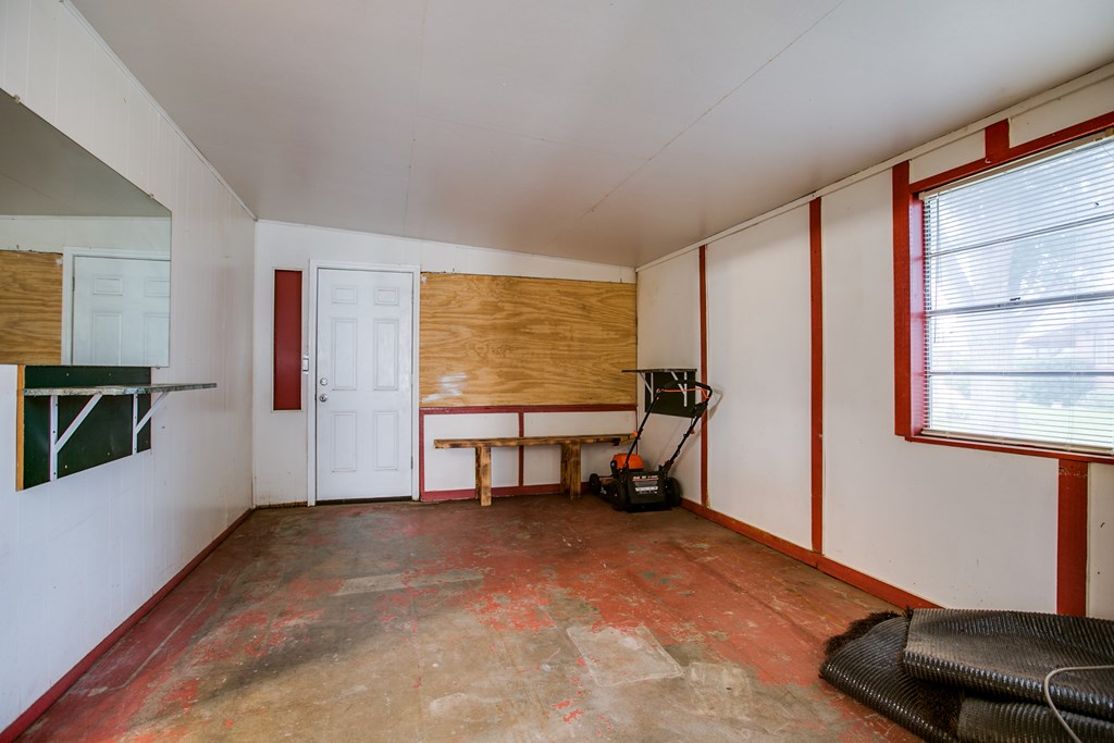 2310 Oxford Circle Property Photo 23