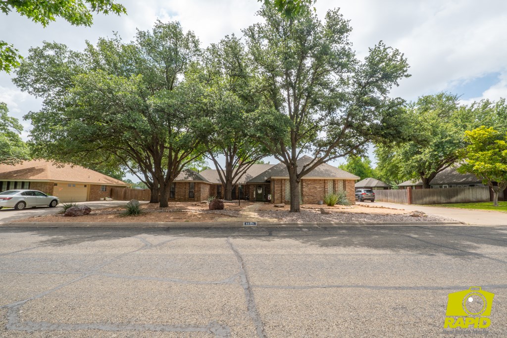 5234 Beverly Dr Property Photo 2