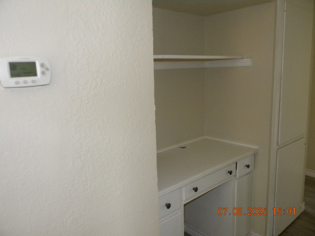 1611 N Magdalen St Property Photo 6
