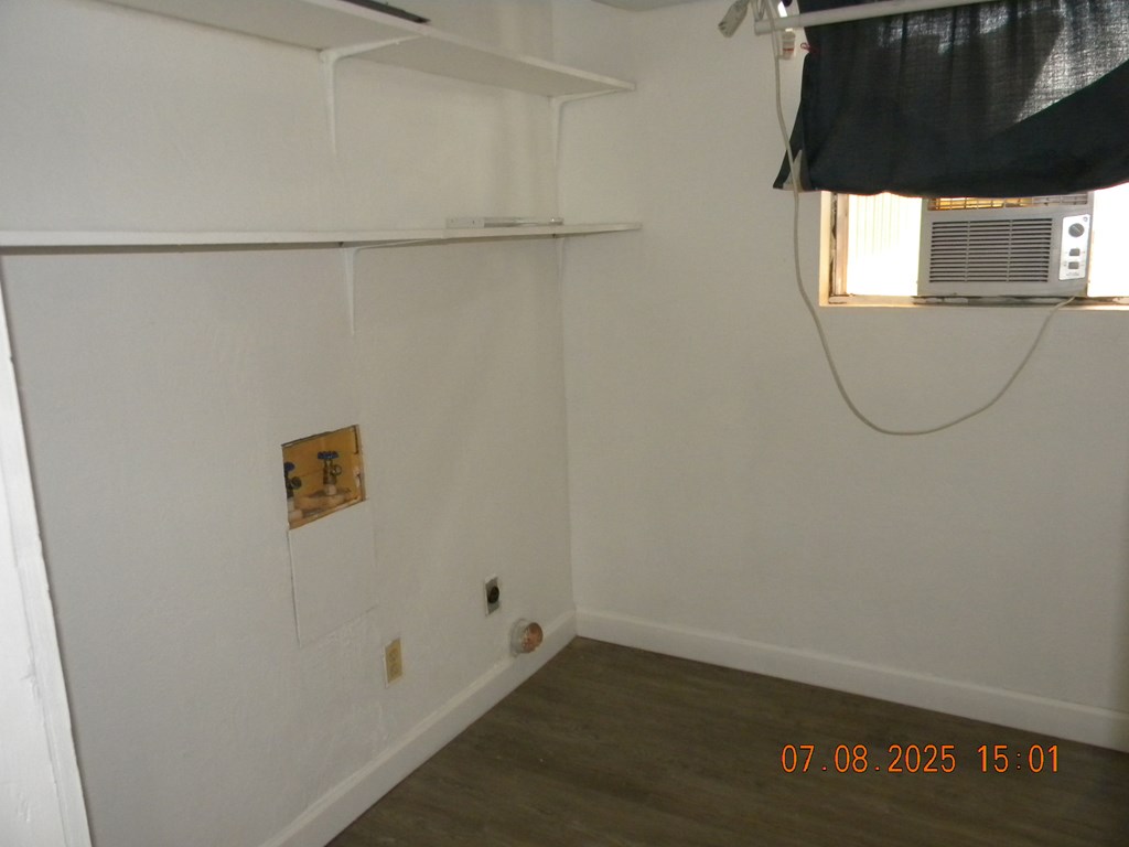 1611 N Magdalen St Property Photo 7