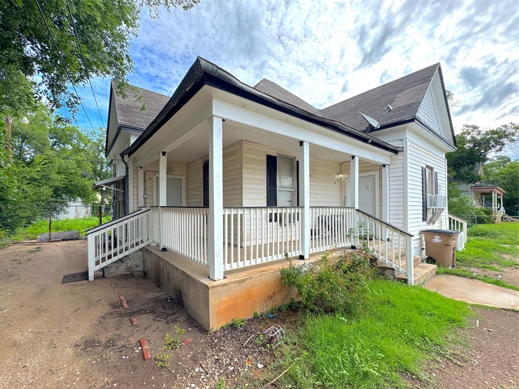 410 Spaulding St Property Photo 1