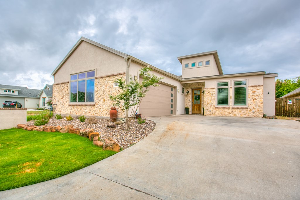 2118 Valleyview Dr Property Photo 5