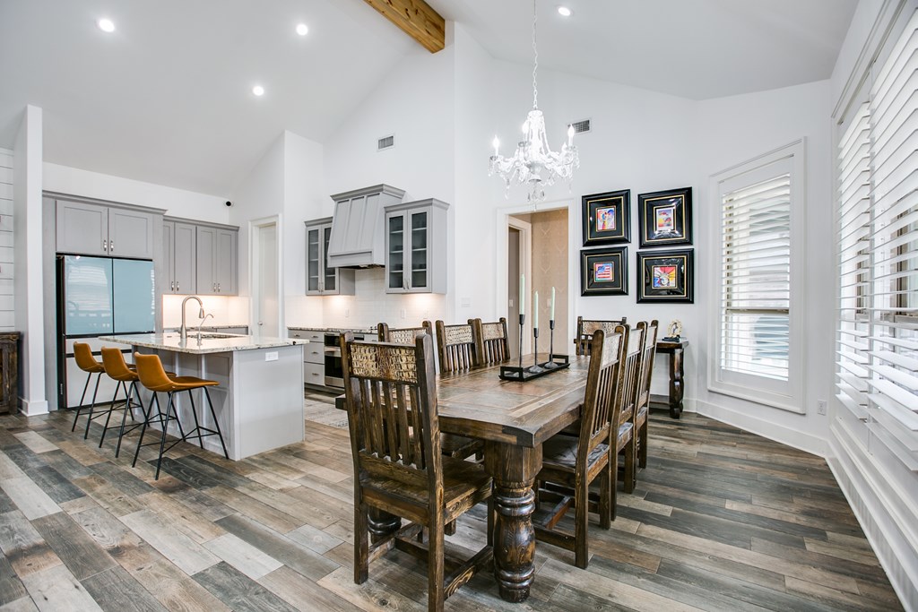 2118 Valleyview Dr Property Photo 12