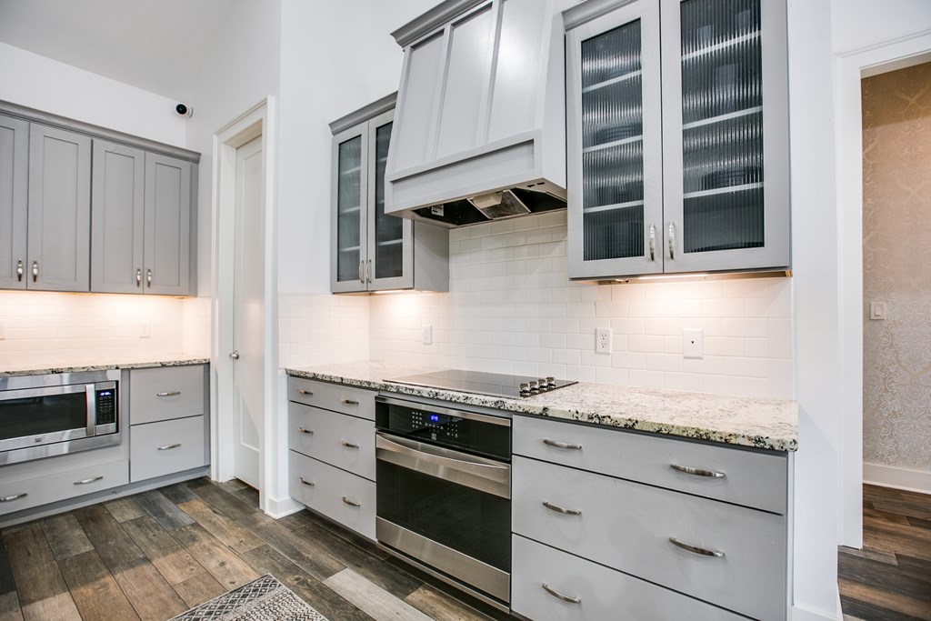 2118 Valleyview Dr Property Photo 15