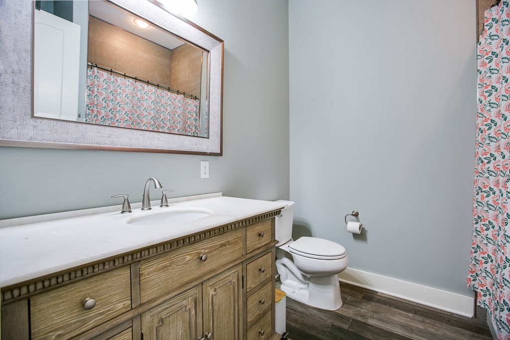 2118 Valleyview Dr Property Photo 29