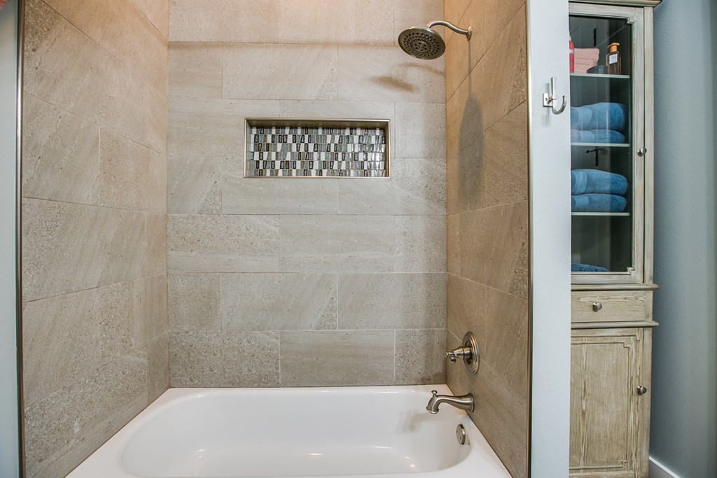 2118 Valleyview Dr Property Photo 30