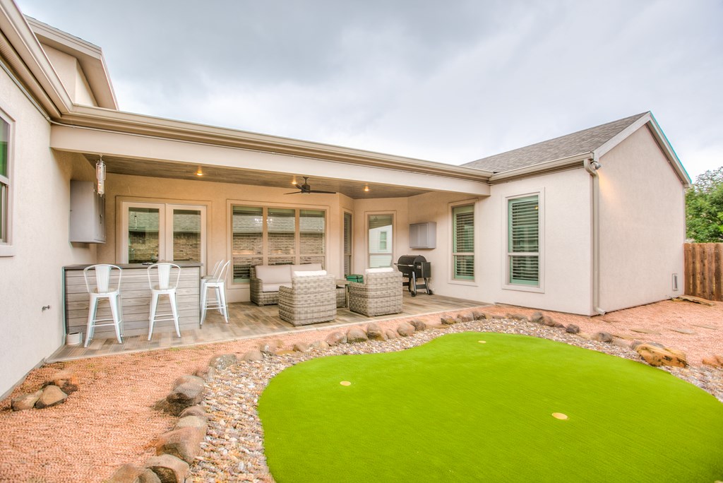 2118 Valleyview Dr Property Photo 35