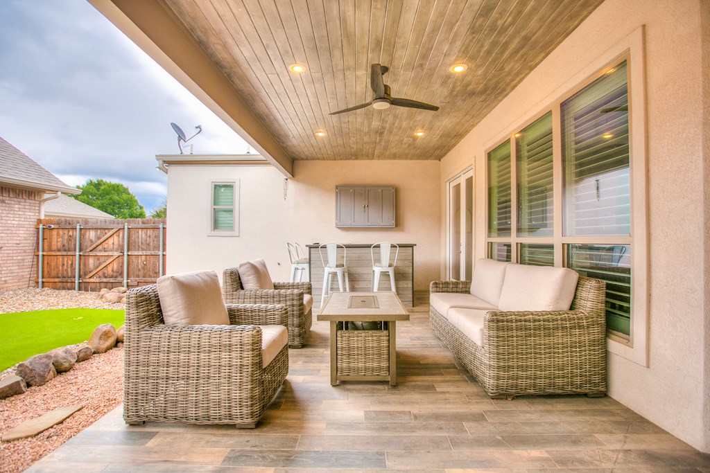 2118 Valleyview Dr Property Photo 38