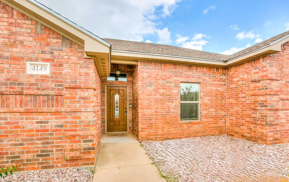 4149 Autumnwood Trail Property Photo 2