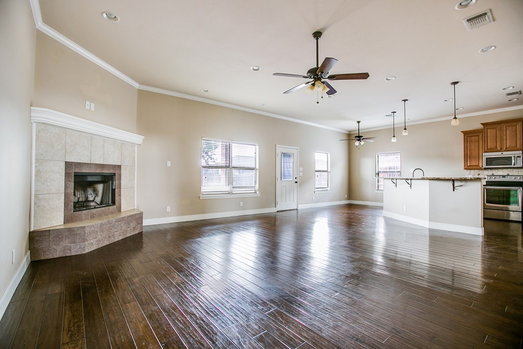 4149 Autumnwood Trail Property Photo 6