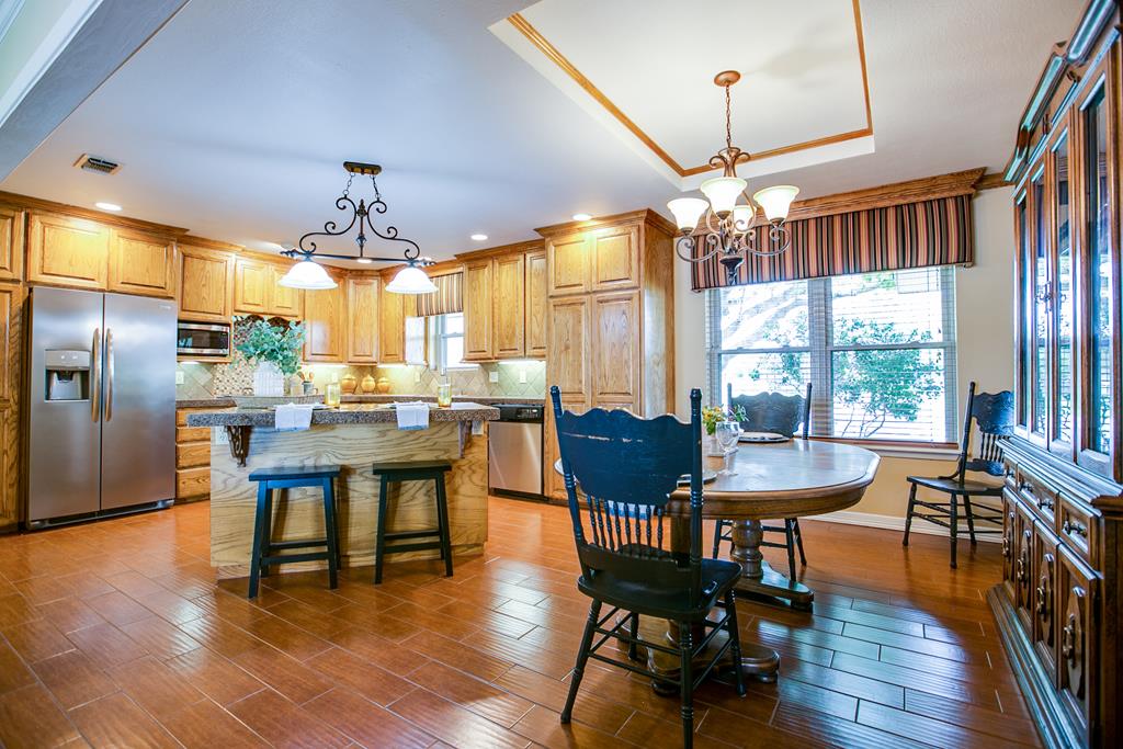 3205 Valleyview Blvd Property Photo 10