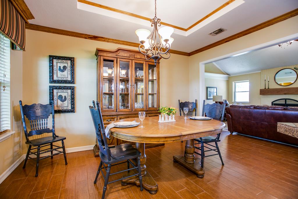 3205 Valleyview Blvd Property Photo 11