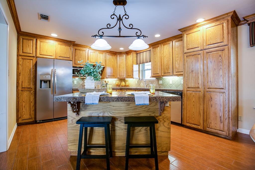 3205 Valleyview Blvd Property Photo 12
