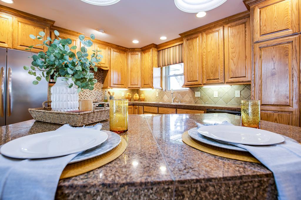 3205 Valleyview Blvd Property Photo 13