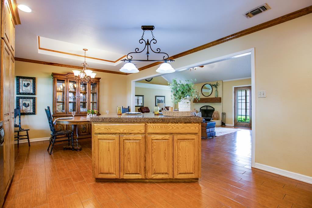 3205 Valleyview Blvd Property Photo 14