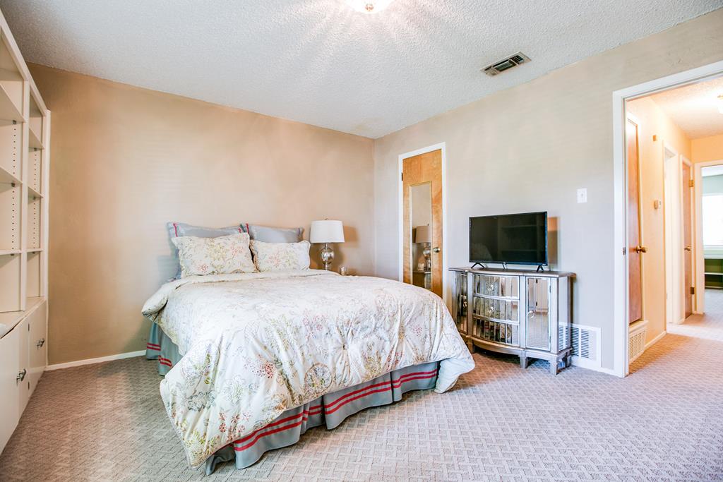 3205 Valleyview Blvd Property Photo 23