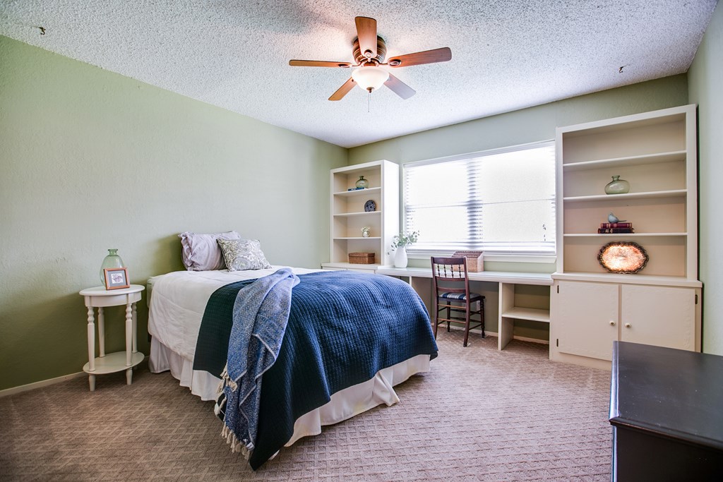 3205 Valleyview Blvd Property Photo 28