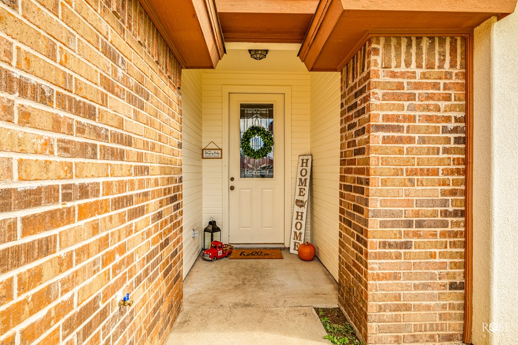 38 Amberwood Dr Property Photo 5