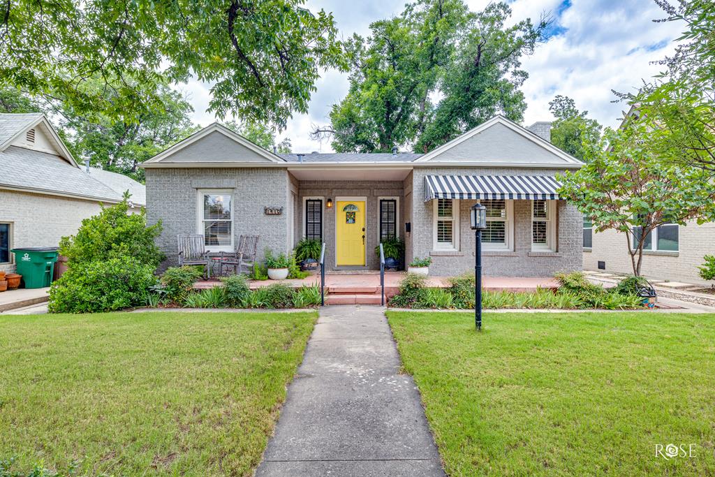 1410 Mackenzie St Property Photo 1