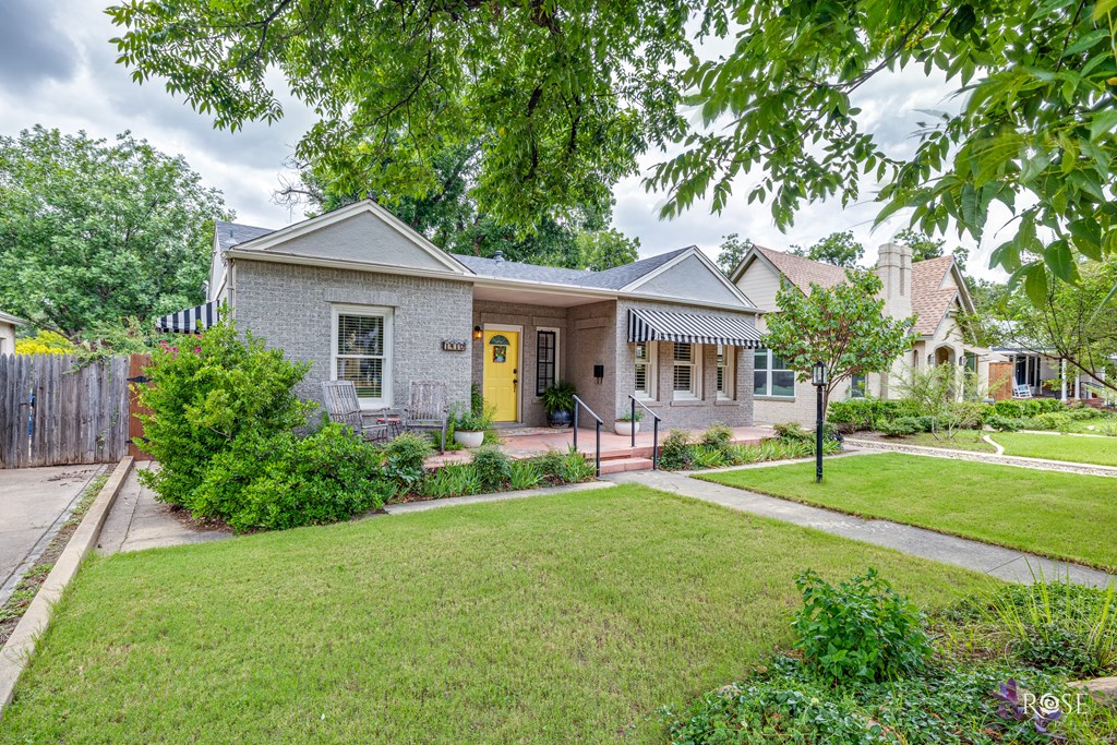 1410 Mackenzie St Property Photo 5
