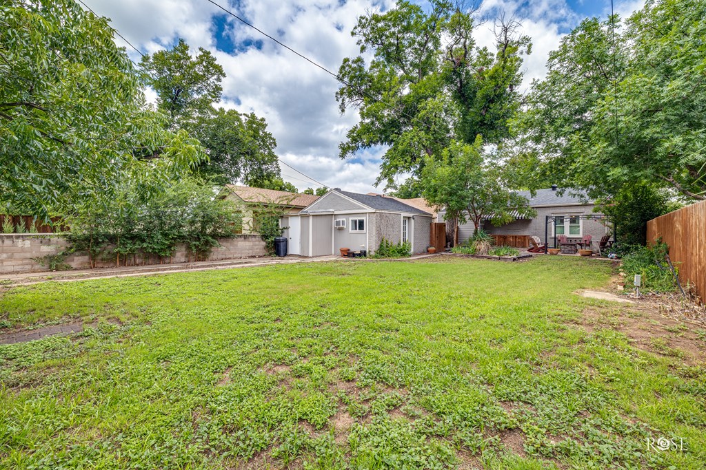 1410 Mackenzie St Property Photo 35
