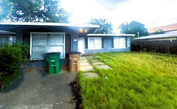 2312 W Harris Ave Property Photo 1