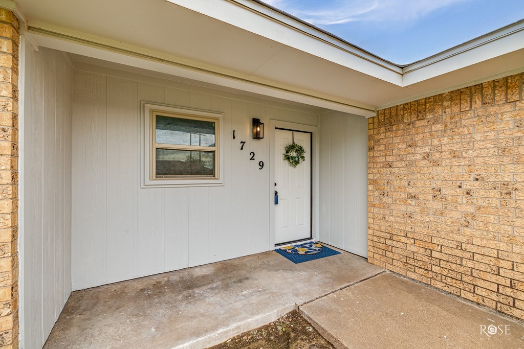 1729 Kansas Ave Property Photo 6