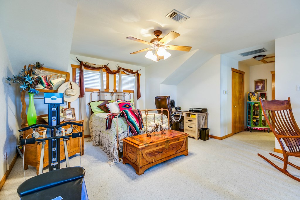201 Kasberg Court Property Photo 14