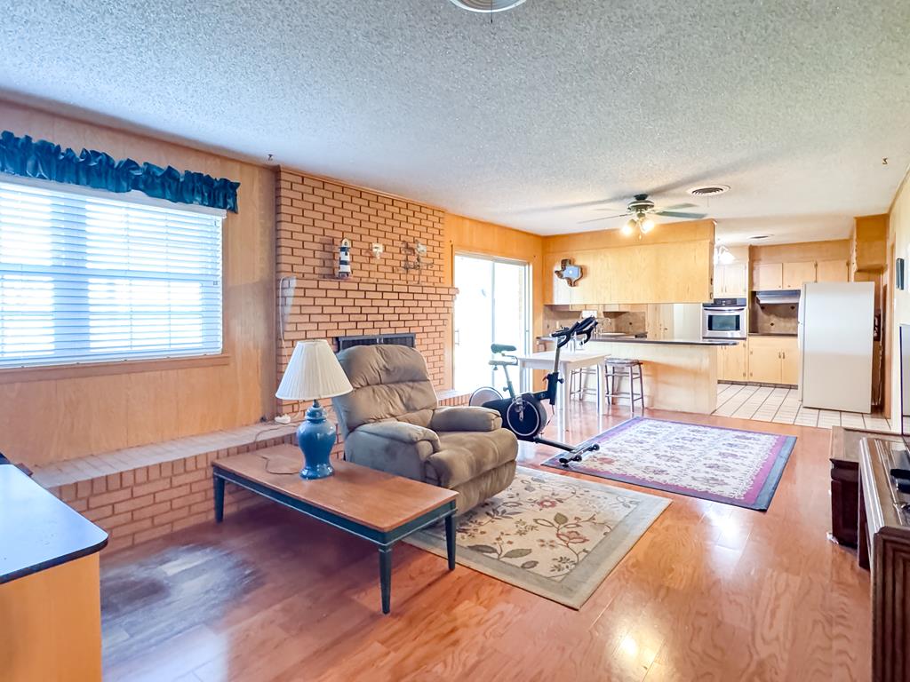 2653 A&m Ave Property Photo 14